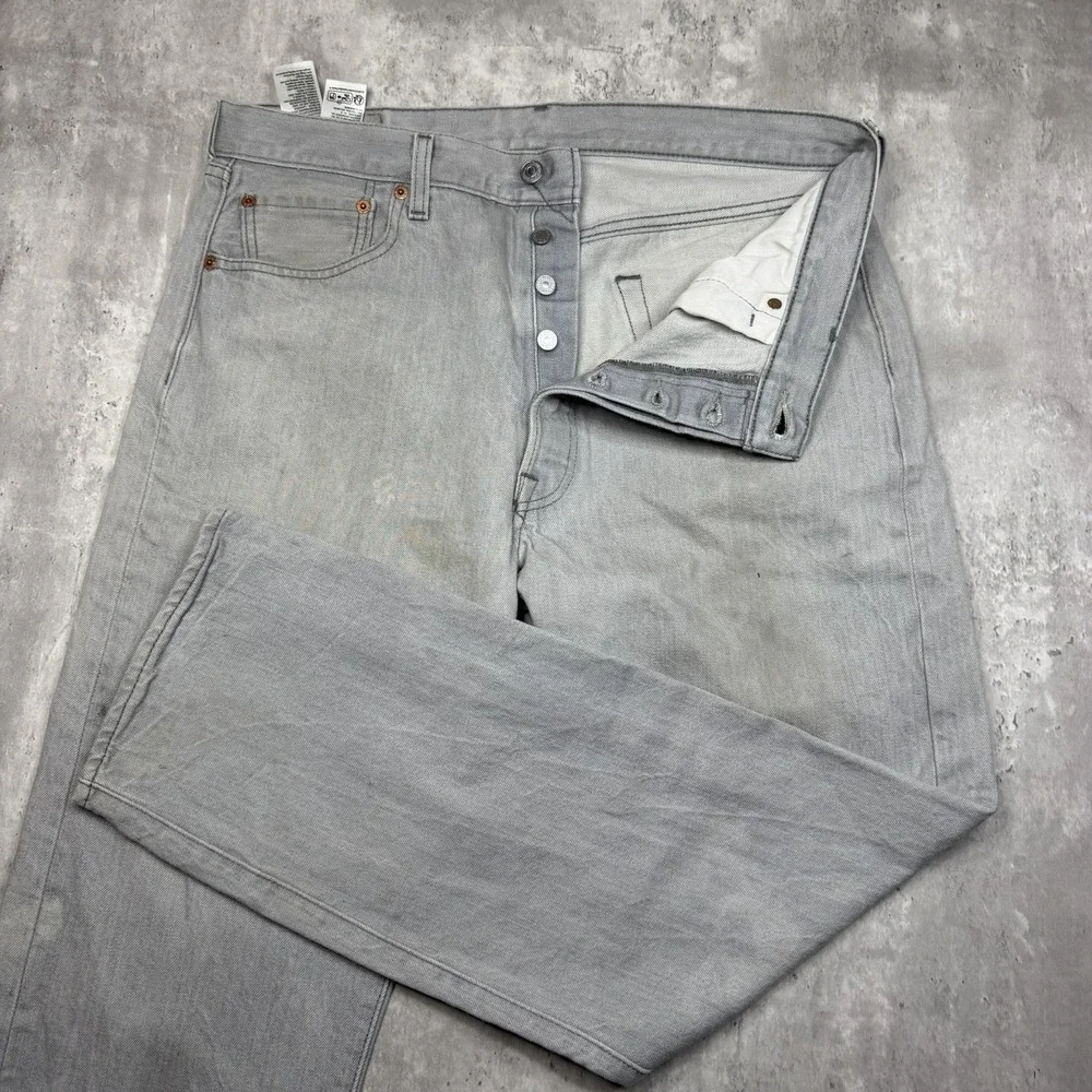 Levis 501 Original Fit Gray Wash Button Fly Straight Leg Jeans 36x30 Workwear US